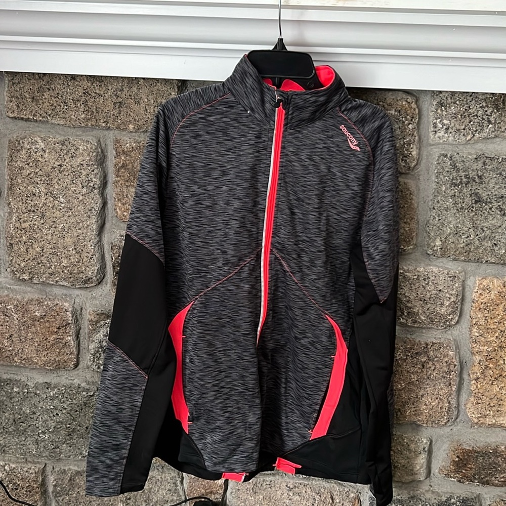 Saucony running jacket